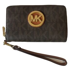 MICHAEL KORS‎ Fulton Brown Flat Multi Function Phone Case Zip Wallet Wristlet